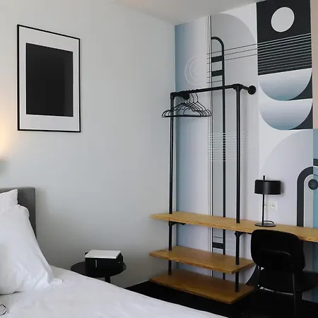 Hotel National 3*